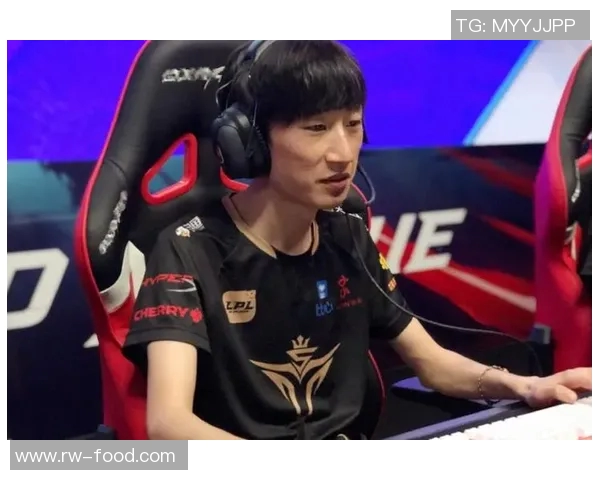 V5战队中路表现分析：突破与失误的深度剖析与反思